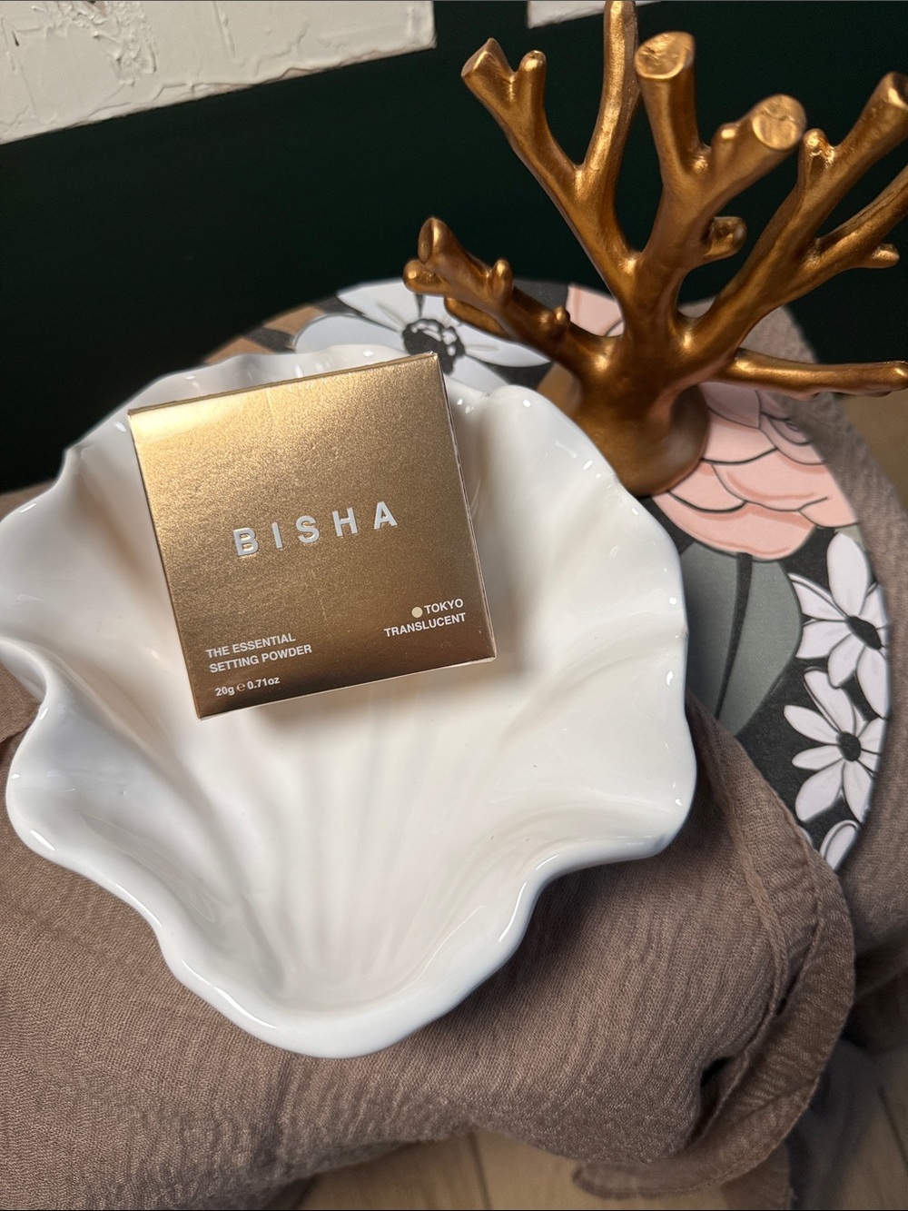 BISHA THE ESSENTIAL Setting Powder - Tokyo Translucent